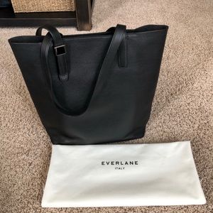 Everlane Petra Magazine Tote